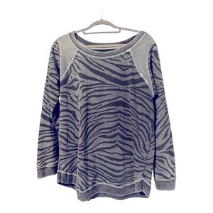 ⭐️⭐️NWOT Chaser Long Sleeve Camo Zebra Print Sweatshirt